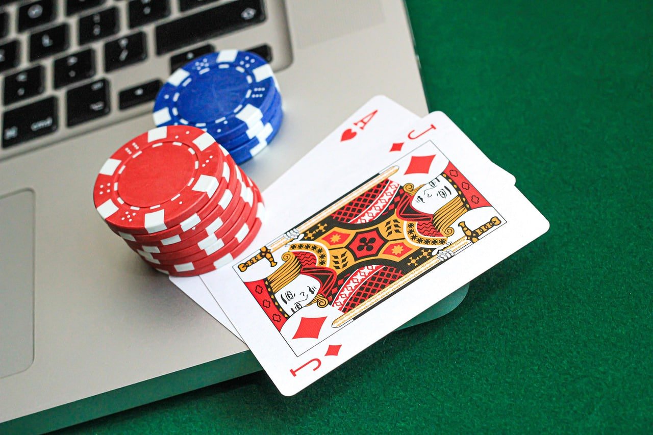 Berbagai kategori hiburan tersedia di platform palem4d termasuk sports dan casino